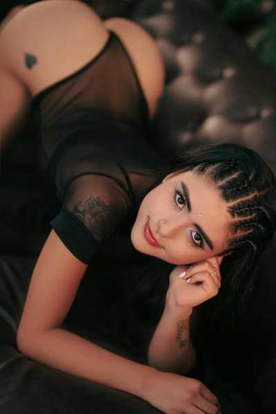 Live sex webcam photo for MoonDreams #3478345