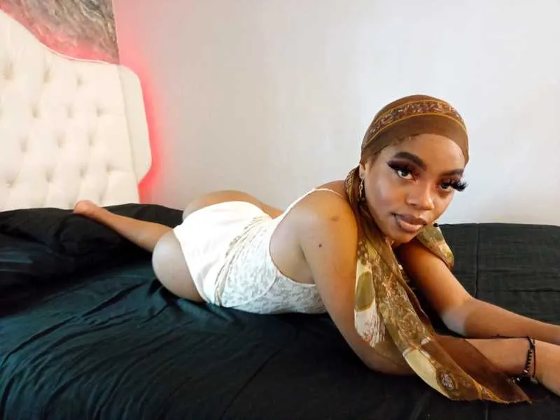 Live sex webcam photo for ZendayaMourran #3486508