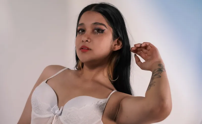 Live sex webcam photo for LuMarin #4113564