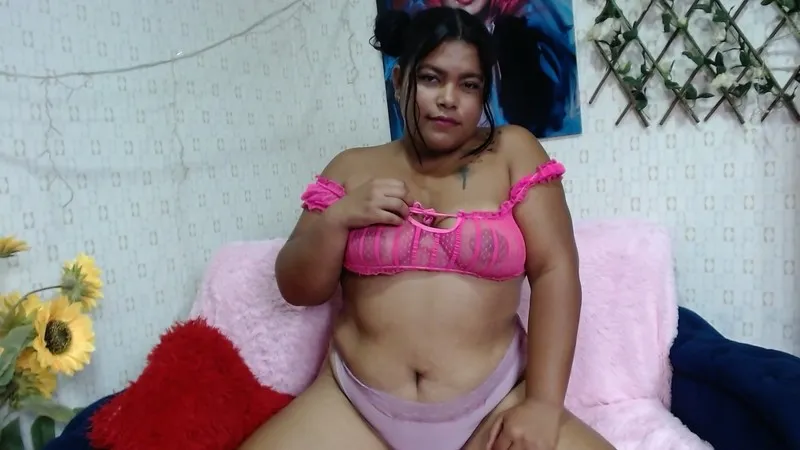 Live sex webcam photo for LeireIvannova #3558350