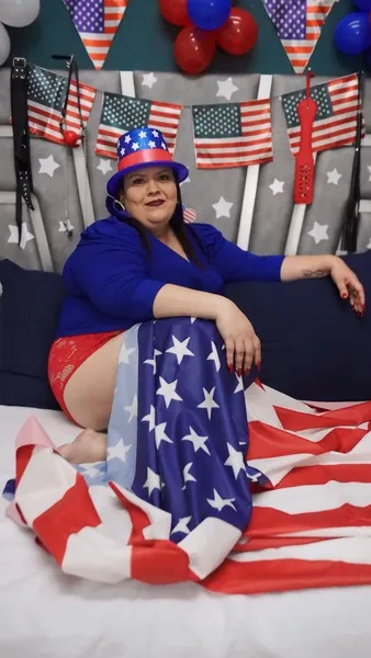 Live sex webcam photo for vanessaMoka #6342216