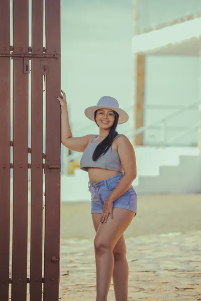 Live sex webcam photo for CarolinaSantos #4045111