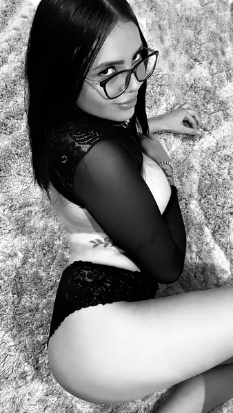 Live sex webcam photo for ArianaPalker #3522735