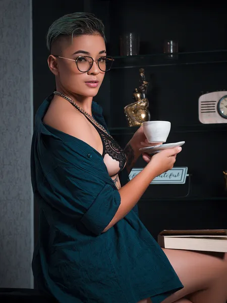 Live sex webcam photo for MiaBartton #3502854