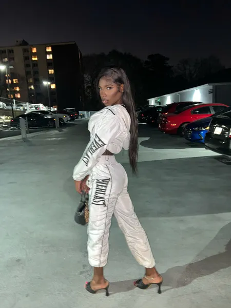 Live sex webcam photo for SexyAssChunli #3520881