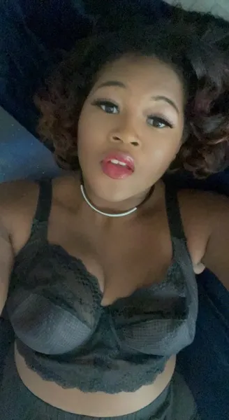 Live sex webcam photo for GoddessElenaMasters #3520855