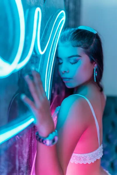 Live sex webcam photo for ChrissyRyder #6130895