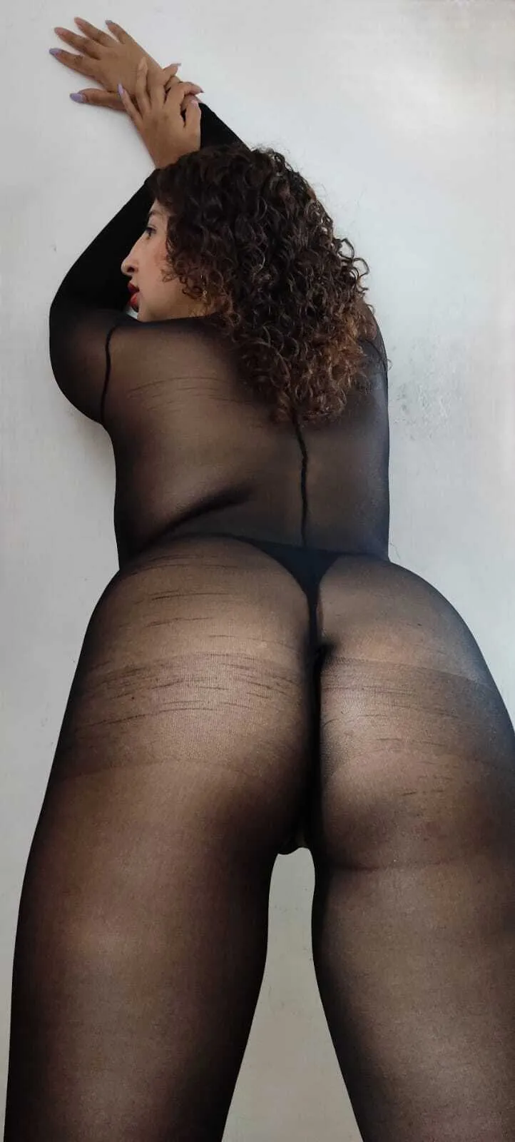 Live sex webcam photo for aprilroxs #7384279