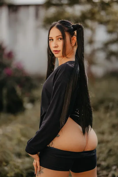 Live sex webcam photo for EmilyRogeers #3728380