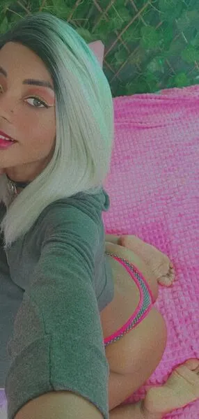 Live sex webcam photo for AshantiSweet #6329468