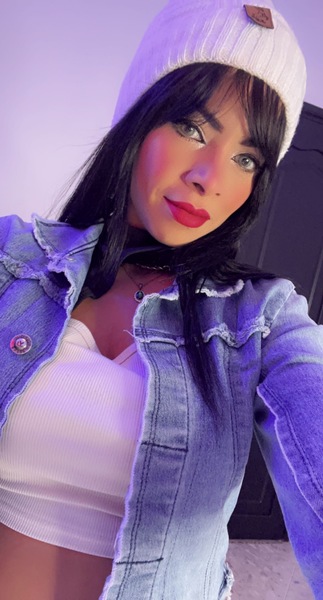 Live sex webcam photo for StacyGiraldo #3521695