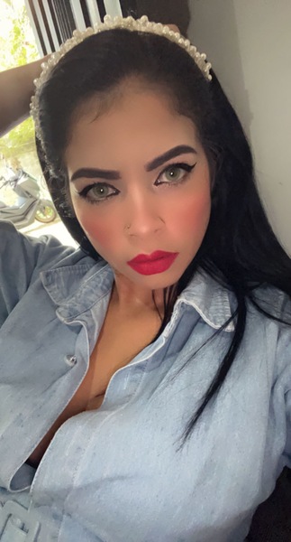 Live sex webcam photo for StacyGiraldo #3521685