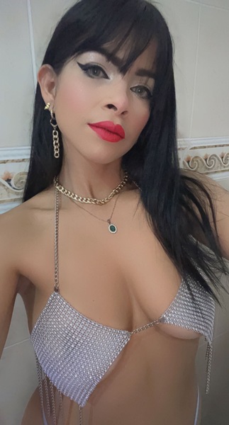 Live sex webcam photo for StacyGiraldo #3521678