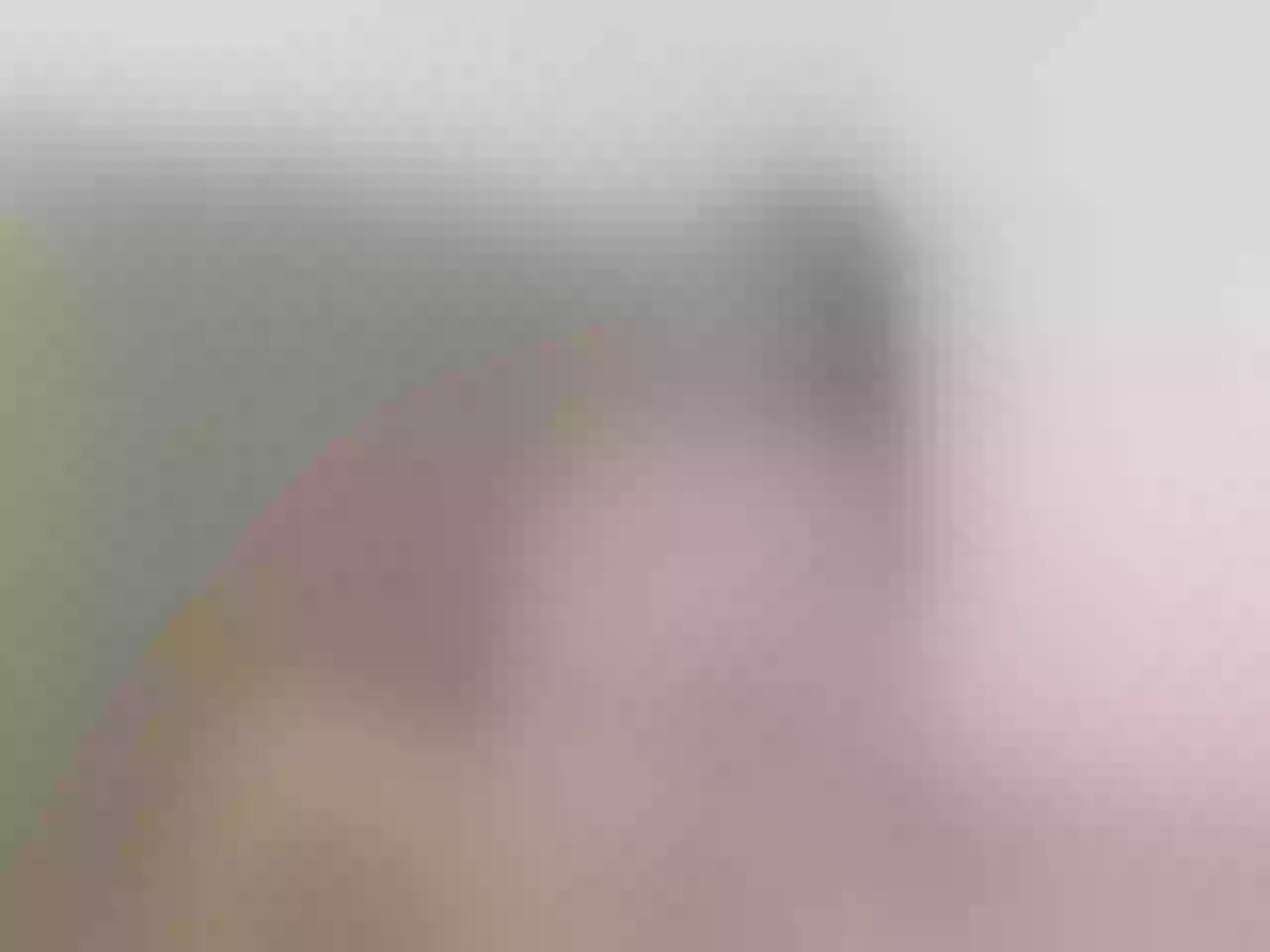 Live sex webcam photo for CarolineBasset #7214275