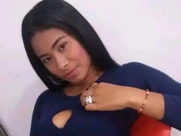 Live sex webcam photo for AlissonKm #3517810