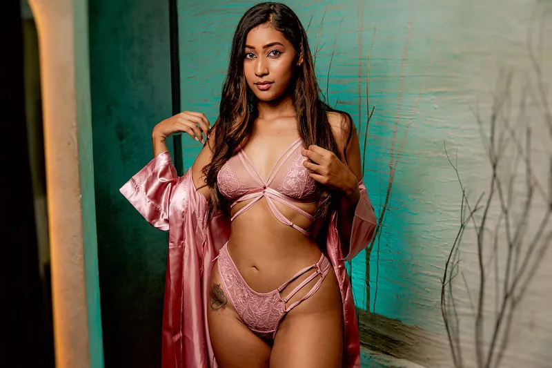 Live sex webcam photo for LennaCox #3513025