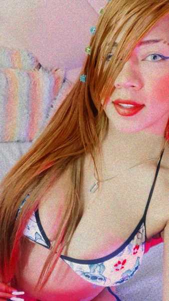 Live sex webcam photo for LauraColiiccii #3528011