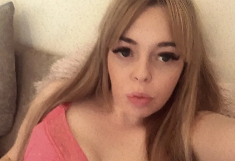 Live sex webcam photo for UnfaithfulHousewife #3740362