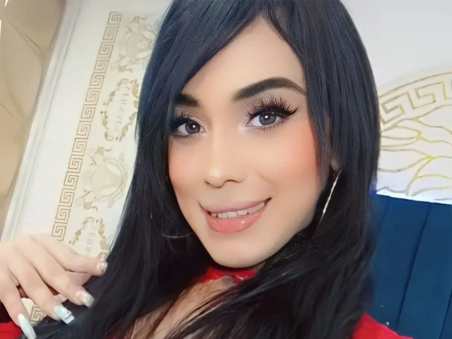 Live sex webcam photo for AlexalaRoca #5743104