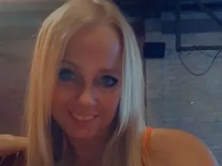Live sex webcam photo for AlyssaXXX #5977738