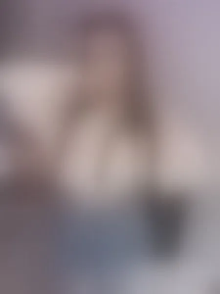Live sex webcam photo for KaylaBray #8421854