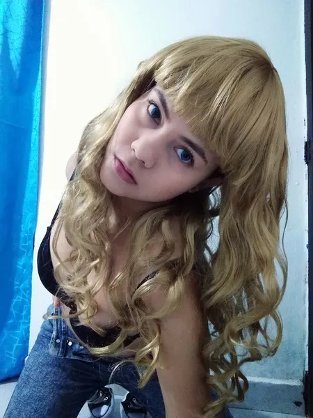 Live sex webcam photo for HelenSmitt #3513628