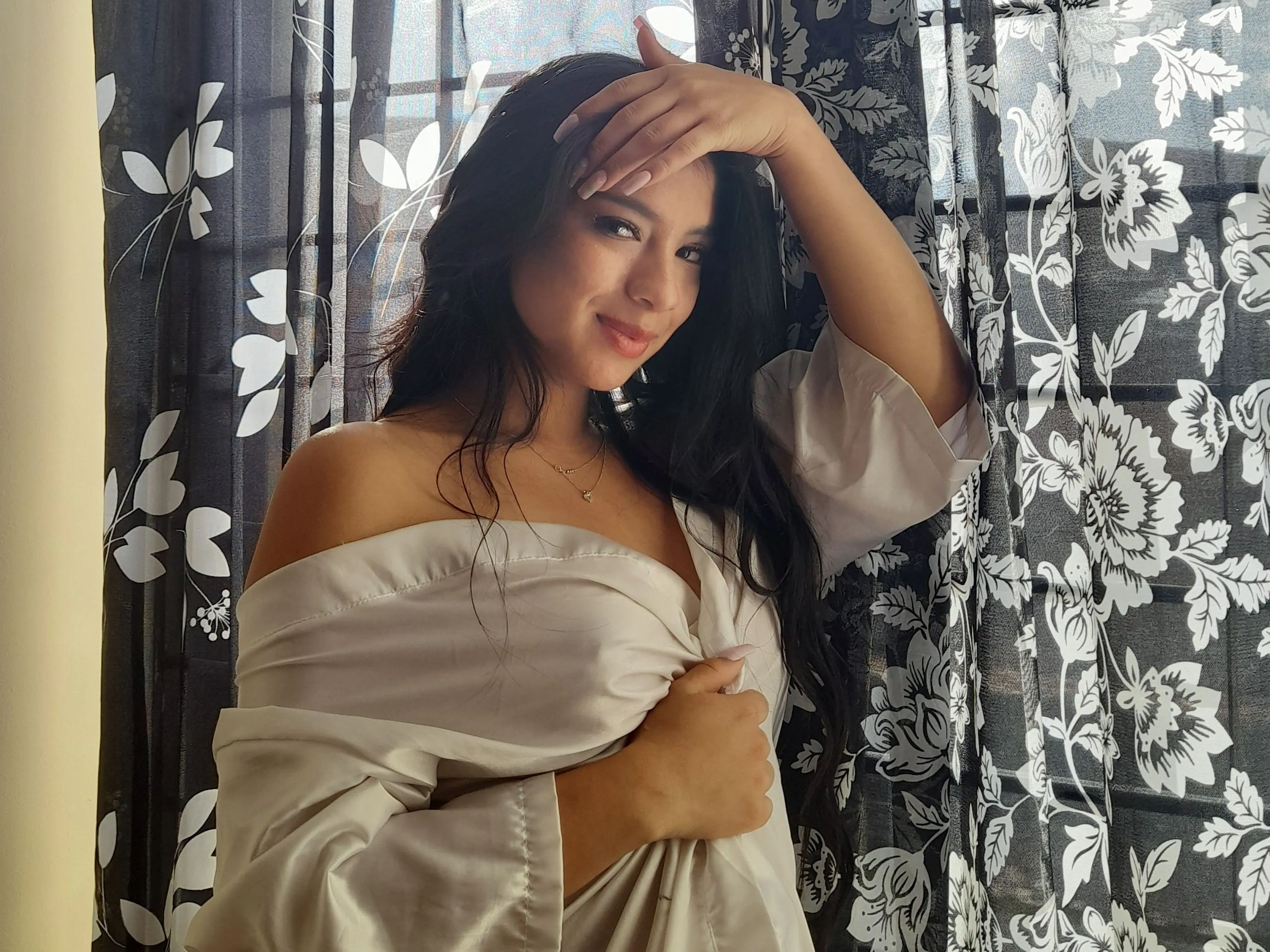 Live sex webcam photo for Marianasm1th #3536758