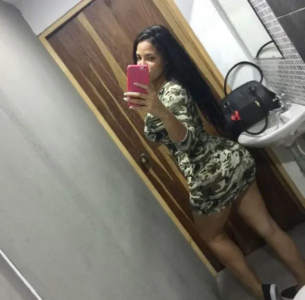 Live sex webcam photo for HelenaPerez #3522501