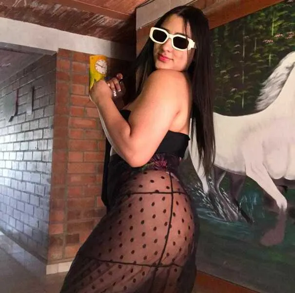 Live sex webcam photo for LissaEvaanss #3638935