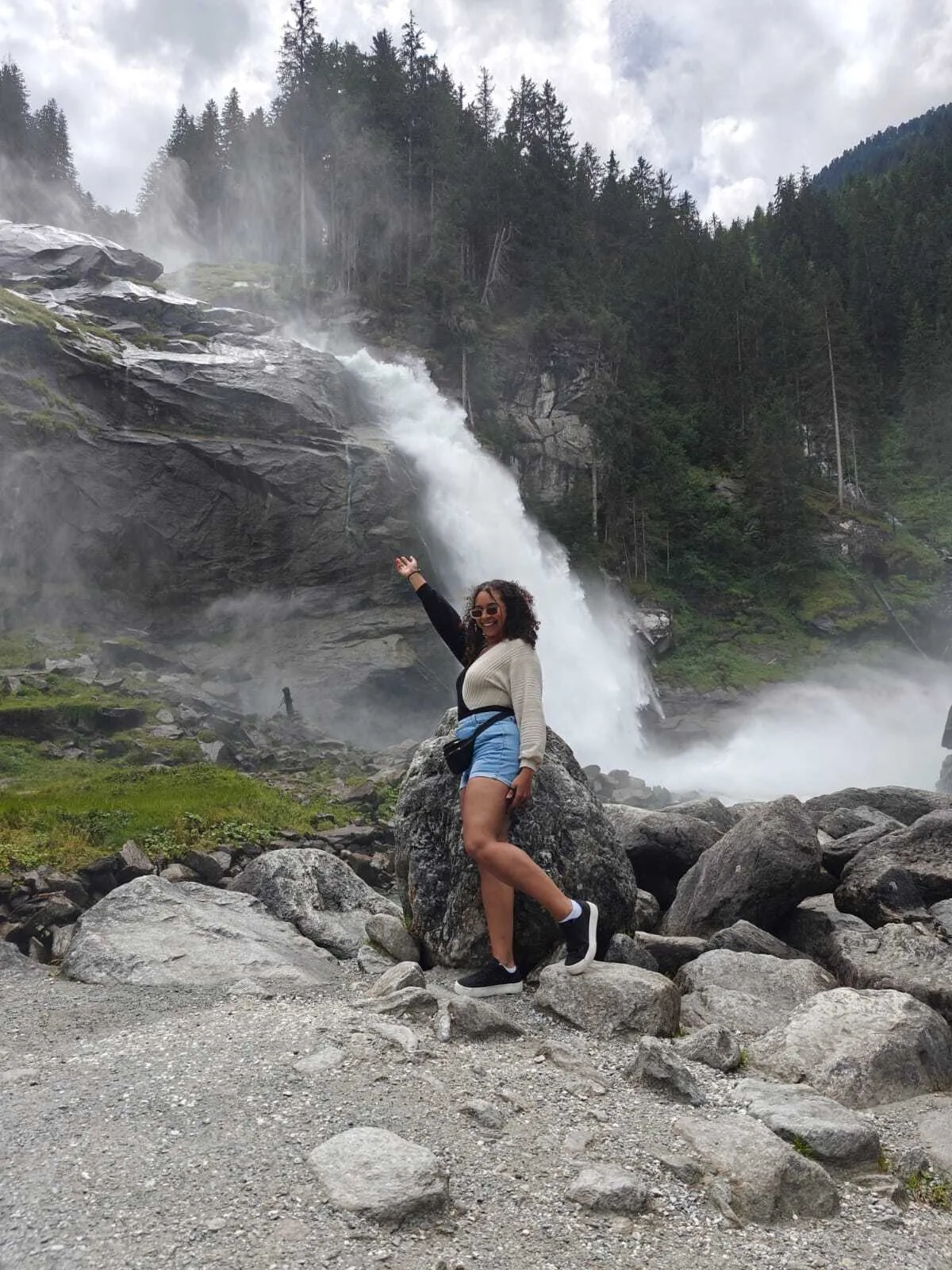 Live sex webcam photo for Exotic_emma69 #7338064