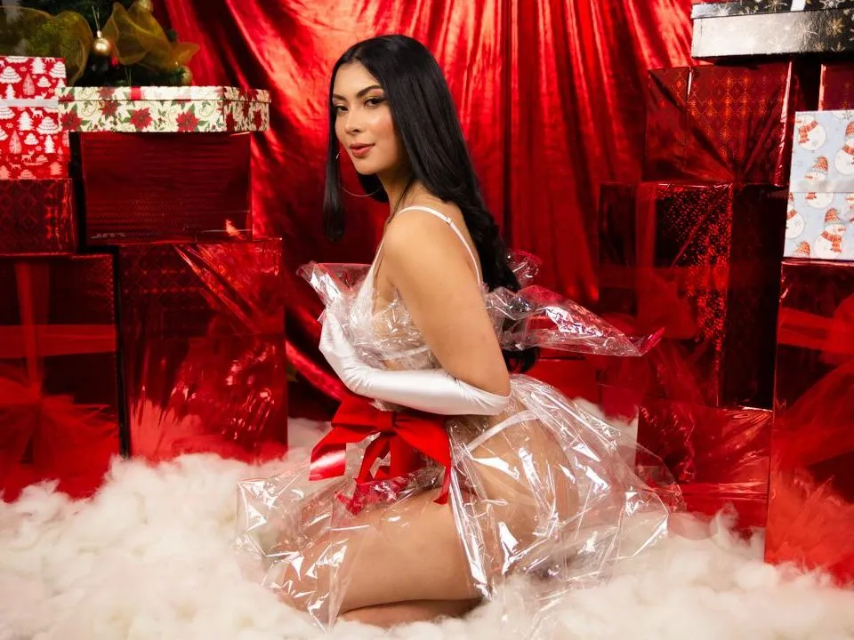 Live sex webcam photo for RachellJamess #3754010