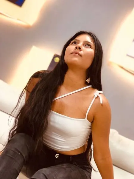 Live sex webcam photo for LoversxDesire #3520296