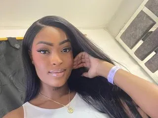 Live sex webcam photo for nicoleparker18 #8621174