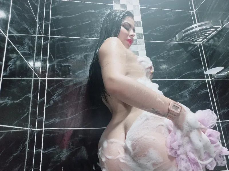 Live sex webcam photo for MayTaylor #3759736