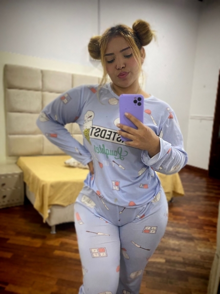 Live sex webcam photo for melayleo #3534575