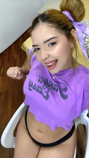 Live sex webcam photo for melayleo #3536987