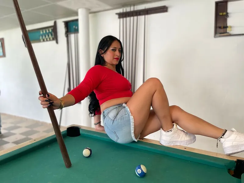 Live sex webcam photo for IvonneGarcia #4028343