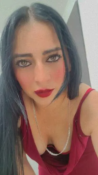 Live sex webcam photo for IvonneGarcia #4028338