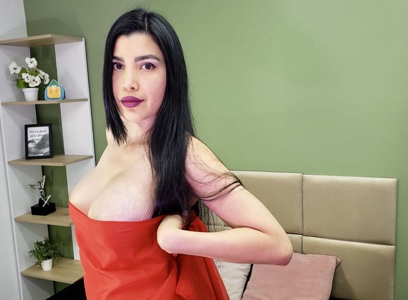 Live sex webcam photo for VannesaRodriiguezz #3522442