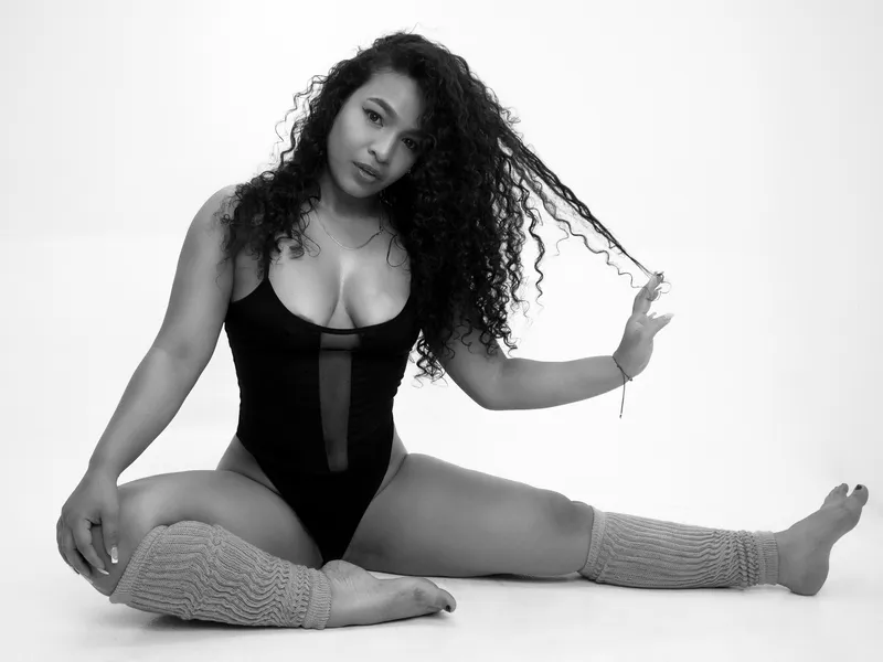 Live sex webcam photo for SalomeRouse #5486542