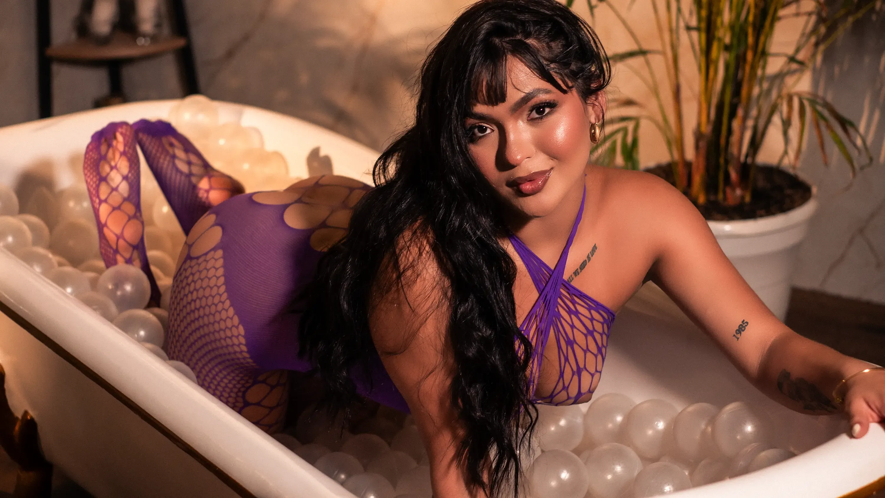 Live sex webcam photo for SamanthaHans #8684567