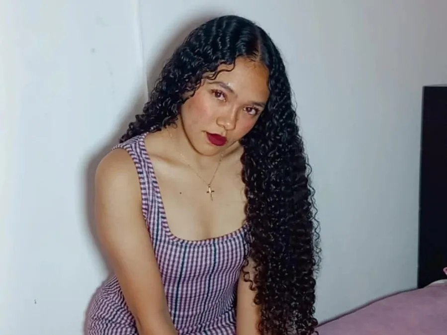 Live sex webcam photo for HazelMagdy #3528229