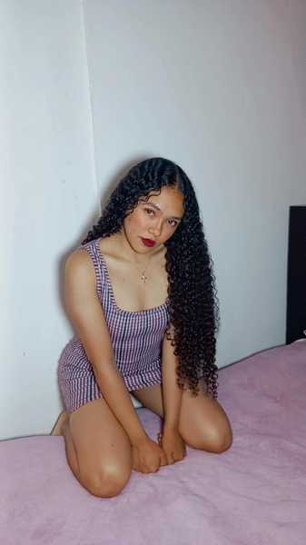 Live sex webcam photo for HazelMagdy #3528230