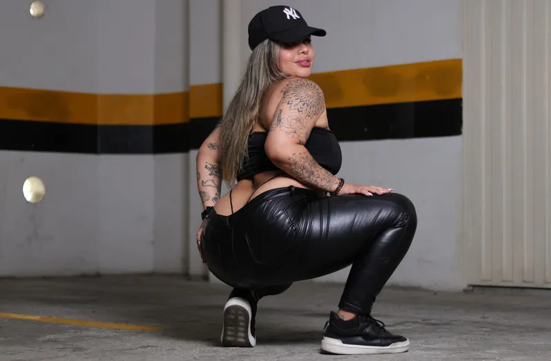 Live sex webcam photo for JulianaDuque #6106201