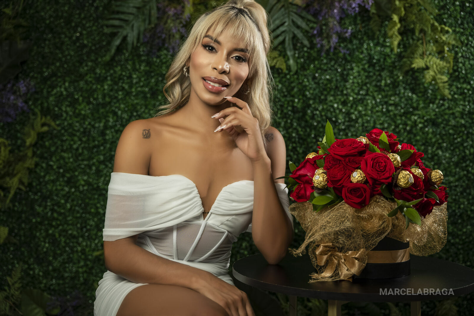 Live sex webcam photo for MarcelaBraga #7781324