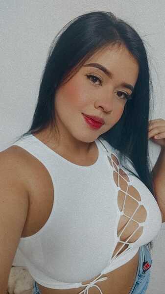 Live sex webcam photo for GabySmiith18 #3844364