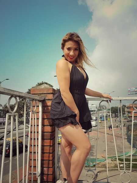 Live sex webcam photo for Myllu #4068167