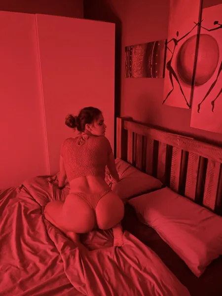 Live sex webcam photo for SailorxLuna #3767401