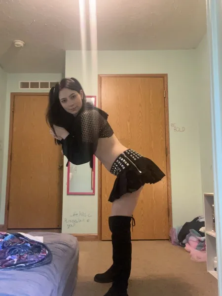 Live sex webcam photo for kittygurll #3882049