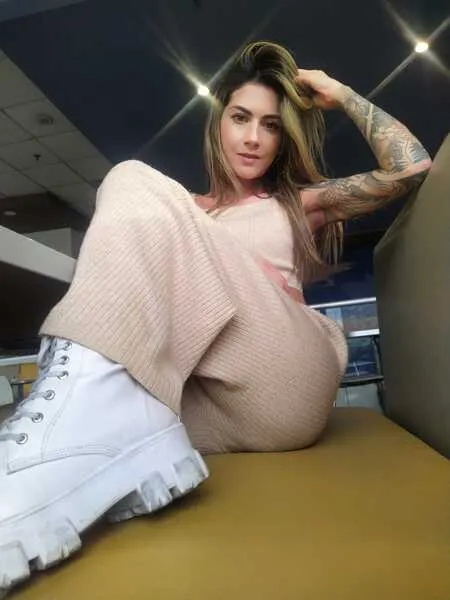 Live sex webcam photo for AntonelaandLeonidas #6007416